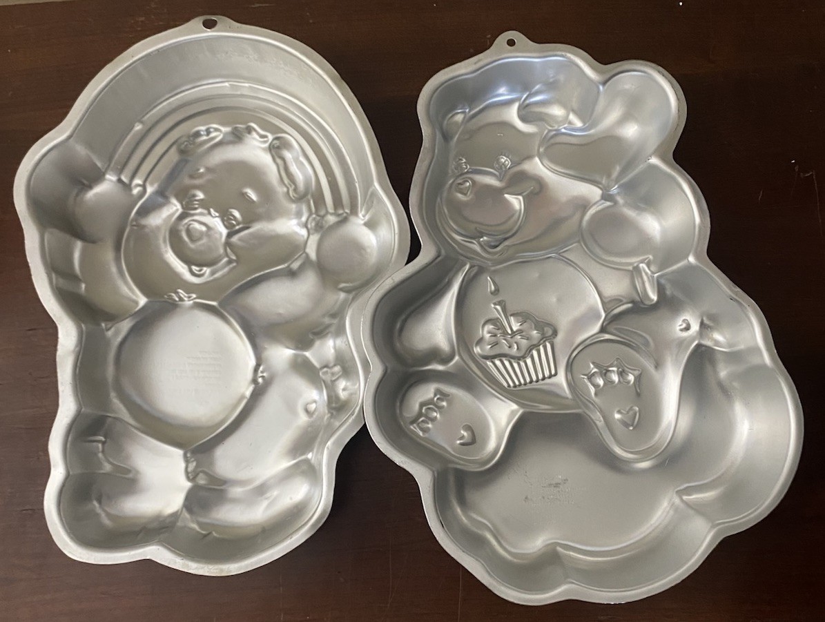 VNTG 1983 & 2006 WILTON ALUMINUM BIRTHDAY & CHEER CARE BEAR CAKE PAN OR MOLDS