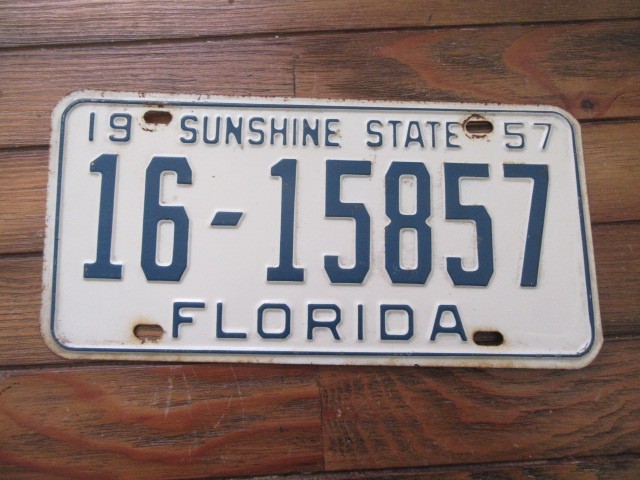 1957 Florida license plate, Sarasota County, passenger 1957 Florida license plate, Sarasota County, passenger
