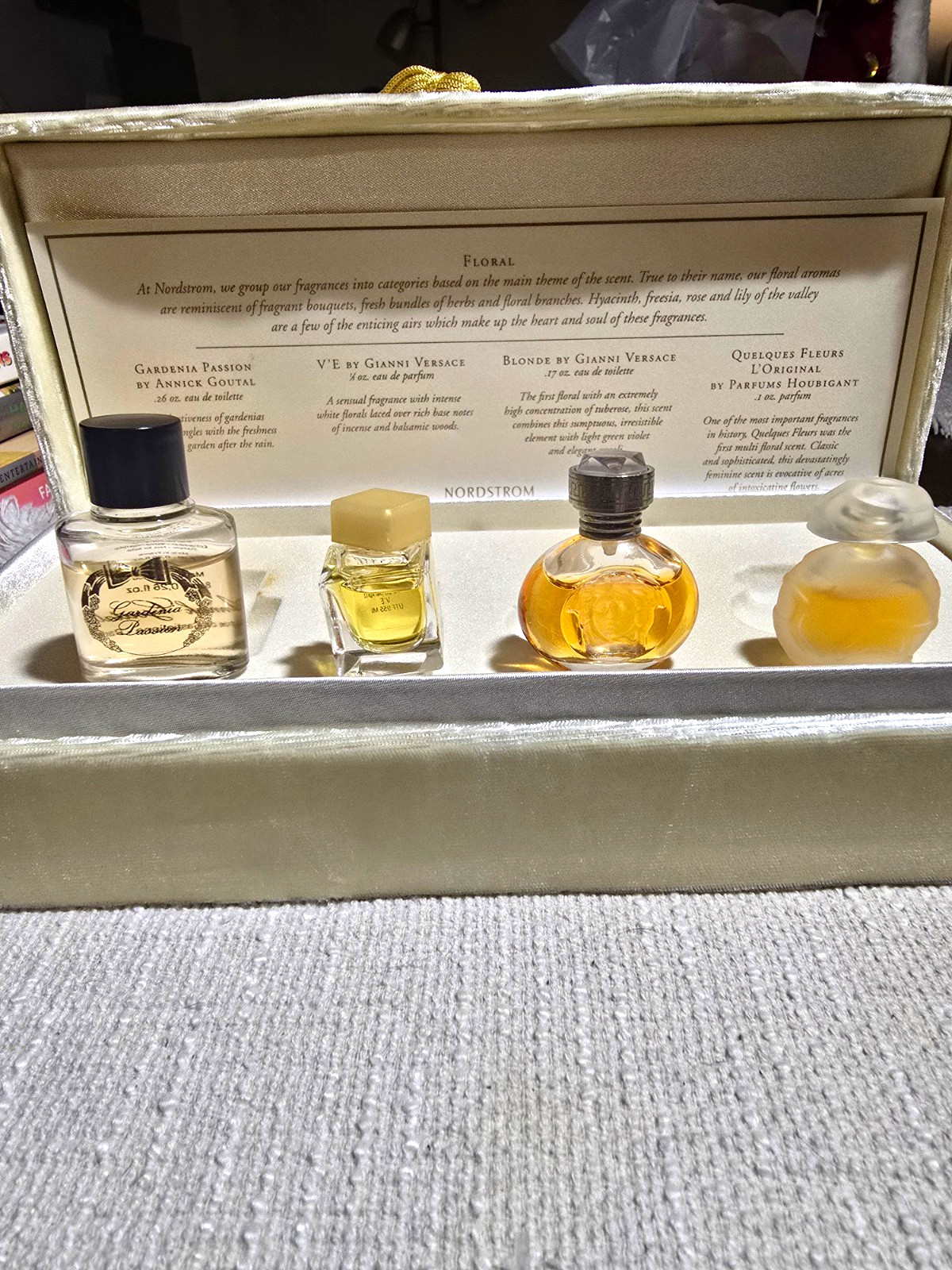 ✨ RARE VINTAGE 1996 NORDSTROM LUXURY MINI PERFUME SAMPLER SET ✨