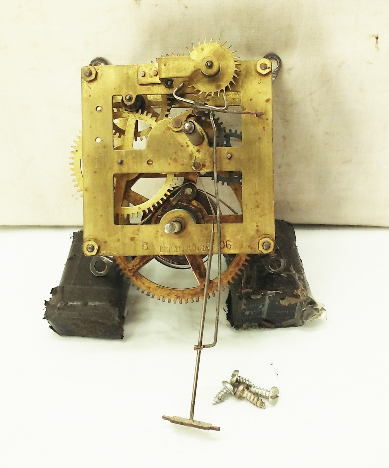 Vtg antique Ingraham regulator wall wind up clock mechanism movement