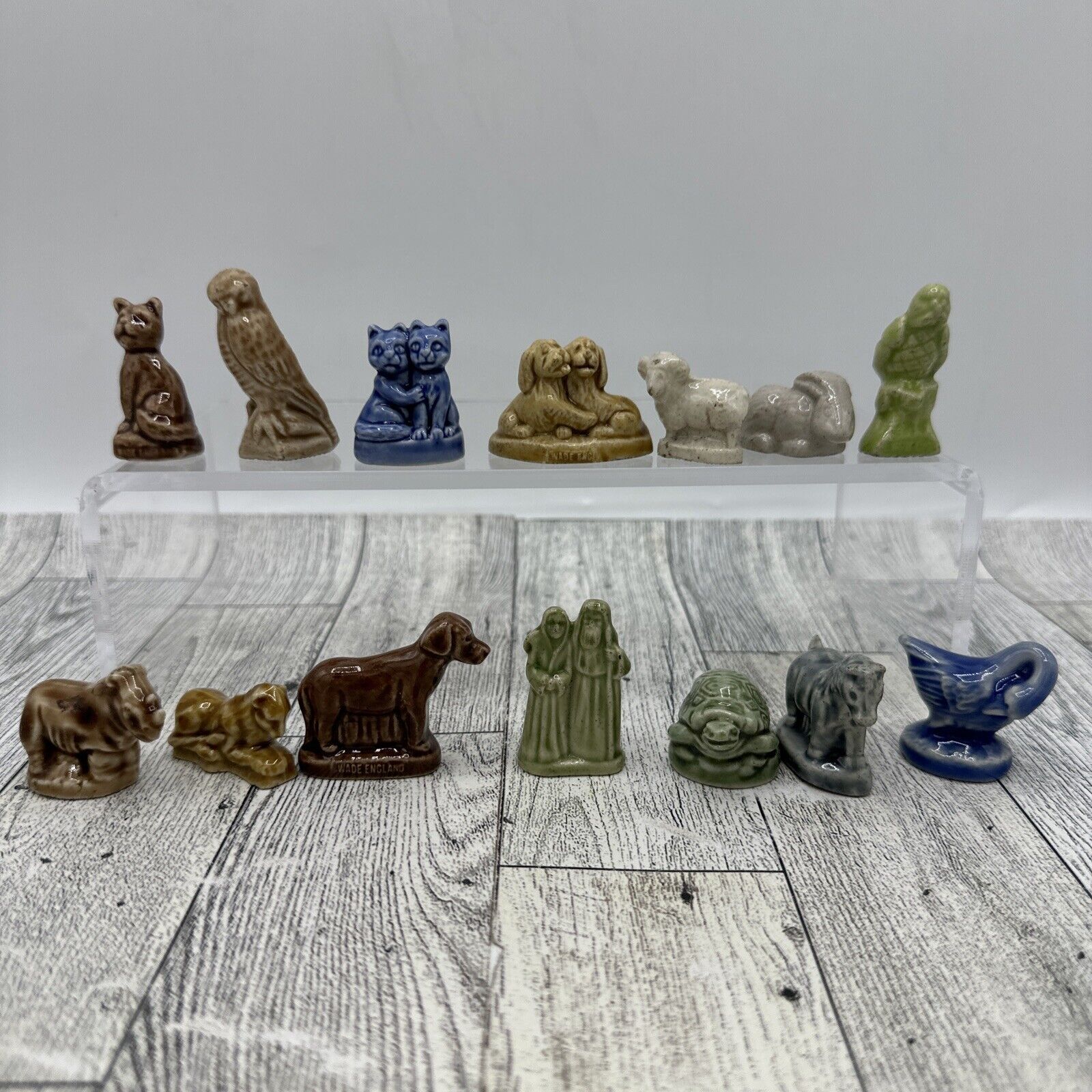 Wade Whimsies Mixed Lot of 14 Noah\'s Ark Couple Animals Dogs Cats Sheep Birds