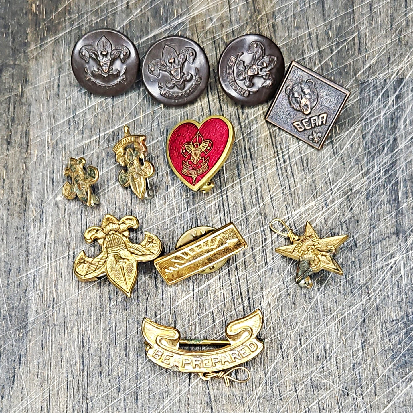 Lot of 11 Vintage Boy Scouts BSA Pins Buttons Mother Heart Life Bear Arrow Light