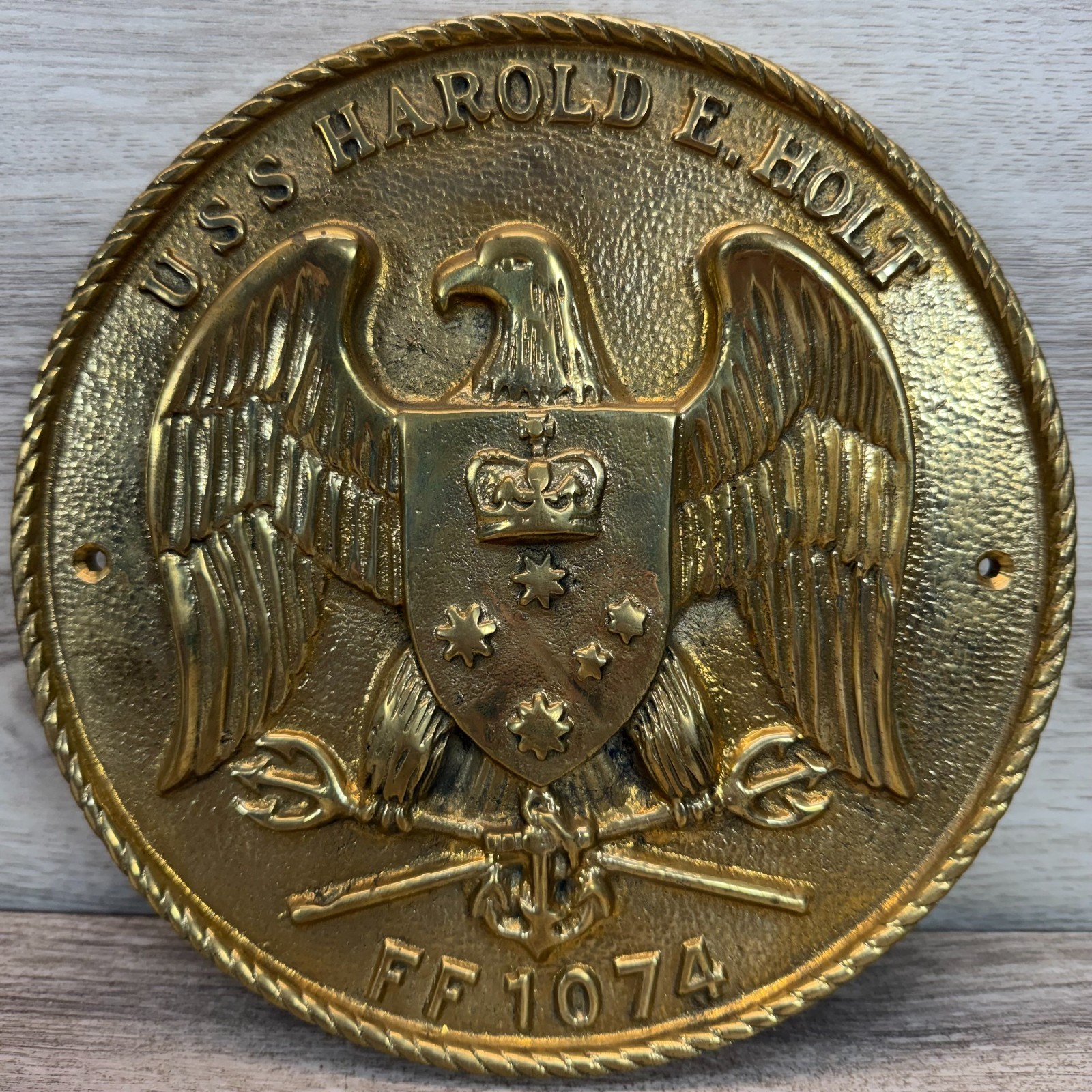 Vintage USS Harold E Holt FF-1074 Heavy Brass US Navy Frigate Ship Plaque 7.5\