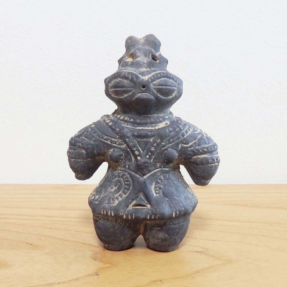 Dogu Jomon Period Clay Statue Earthen Figure Black 12cm Replica JAPAN HANIWA