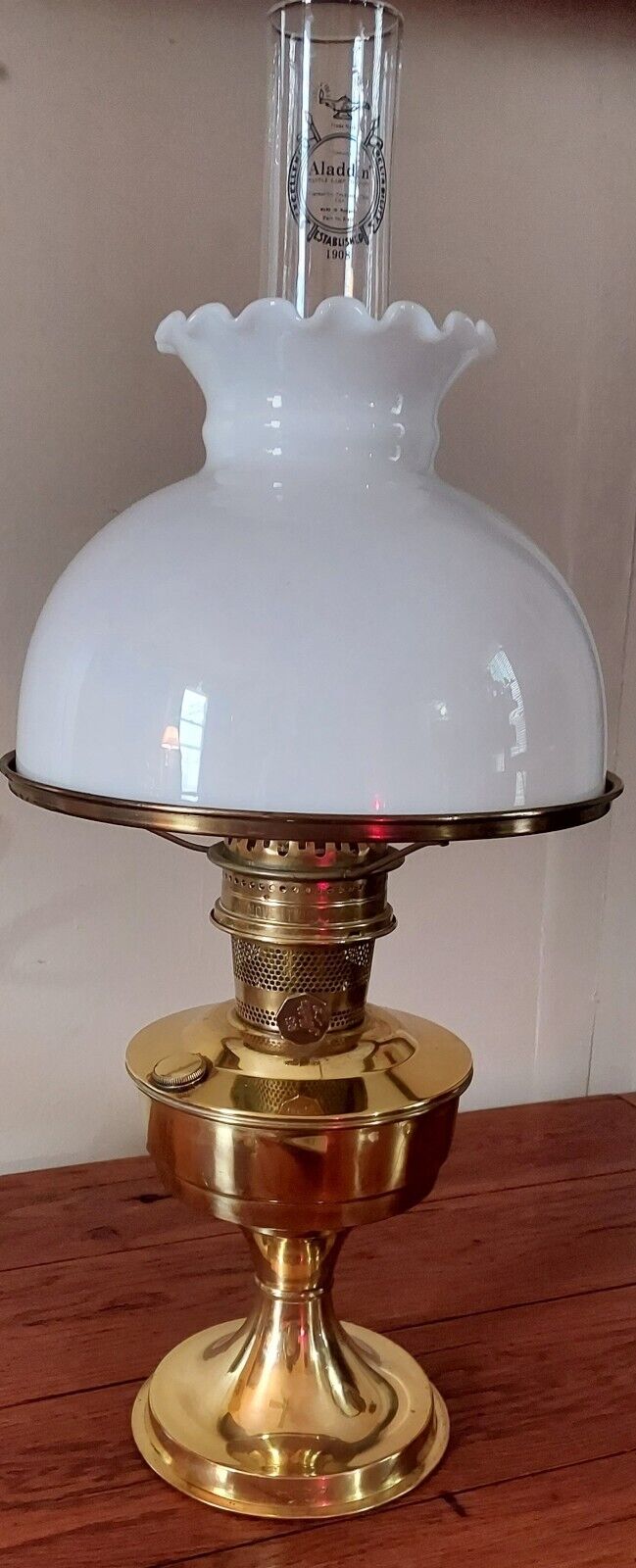 Vintage Aladdin Model 23 Brass Oil Lamp with White Glass Shade New Mantel In Box