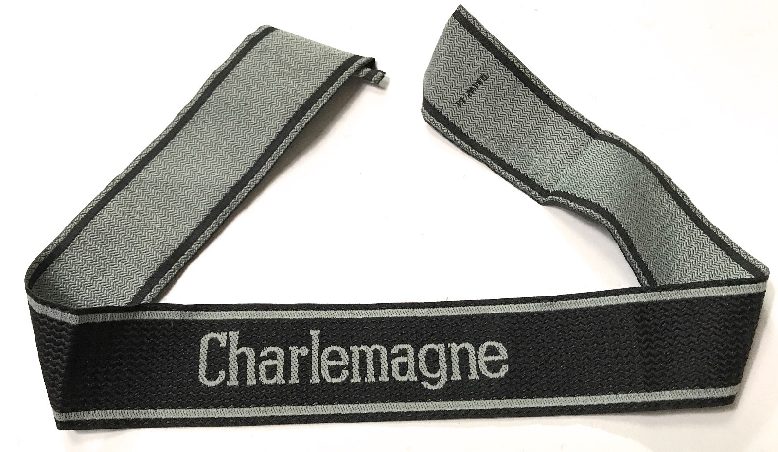 WWII GERMAN 33RD WAFFEN TUNIC SLEEVE BEVO CUFF TITLE-FRENCH, CHARLEMAGNE