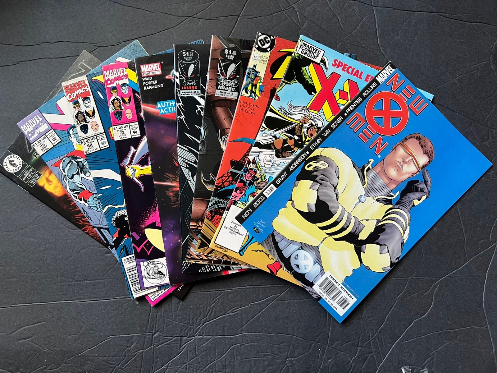 10, mix Comic lot. Lot #5