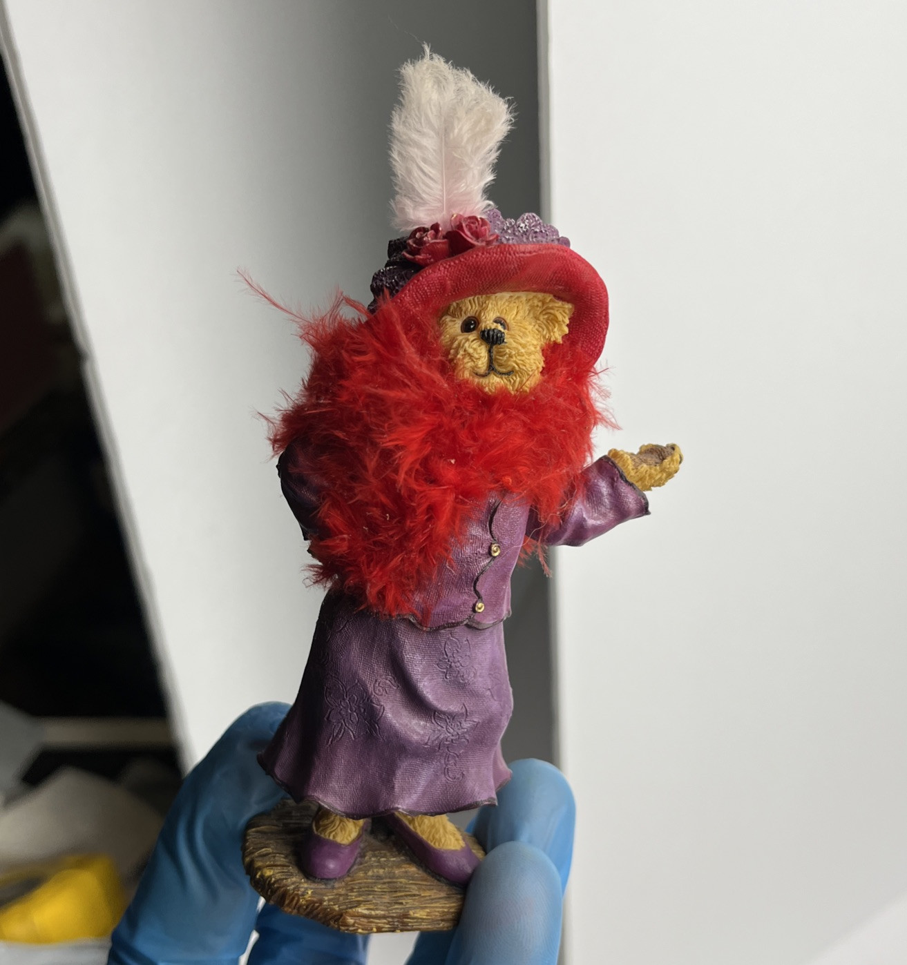 Boyds Bears Resin Ms Sassafrass...It\'s All About Me style 2277943 Red Hat No Box