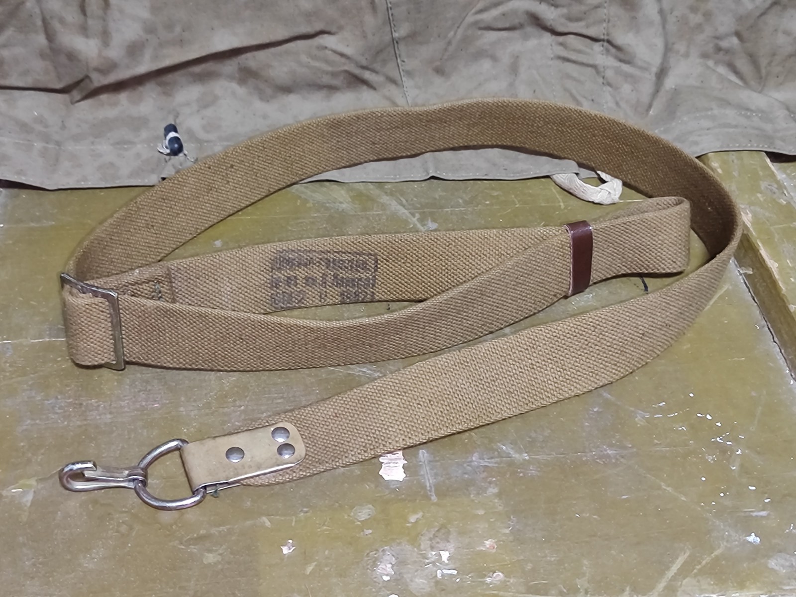 1pcs  USSR  ARMY Soviet Russian Sling Carrying Belt Canvas Strap Original NEW