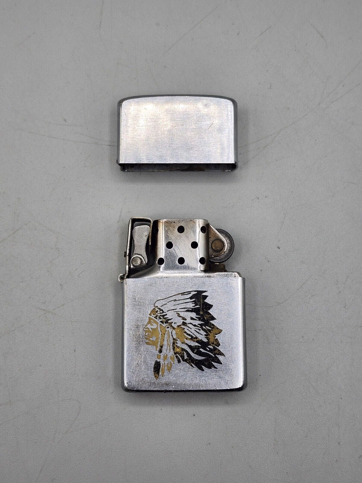 VINTAGE NATIVE AMERICAN INDIAN CHIEF ZIPPO LIGHTER 1980