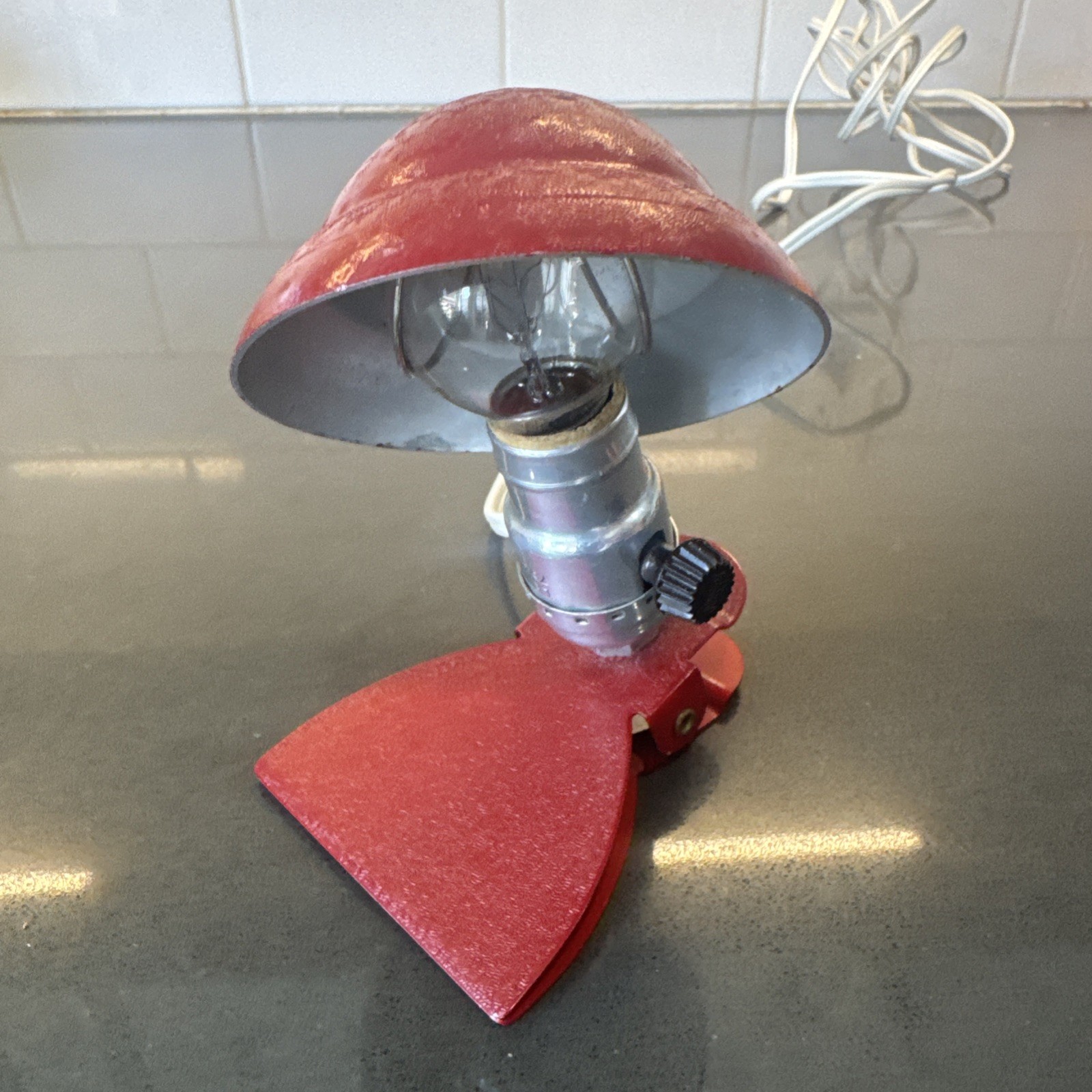 Vintage Leviton Clip On Clamp Lamp Red Metal Burgundy Shade 5\