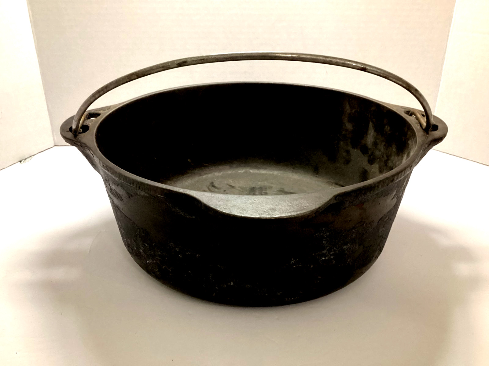 VINTAGE GRISWALD TITE TOP #8 CAST IRON DUTCH OVEN POT PATTERN 1278 BUTTON LOGO VINTAGE GRISWALD TITE TOP #8 CAST IRON DUTCH OVEN POT PATTERN 1278 BUTTON LOGO