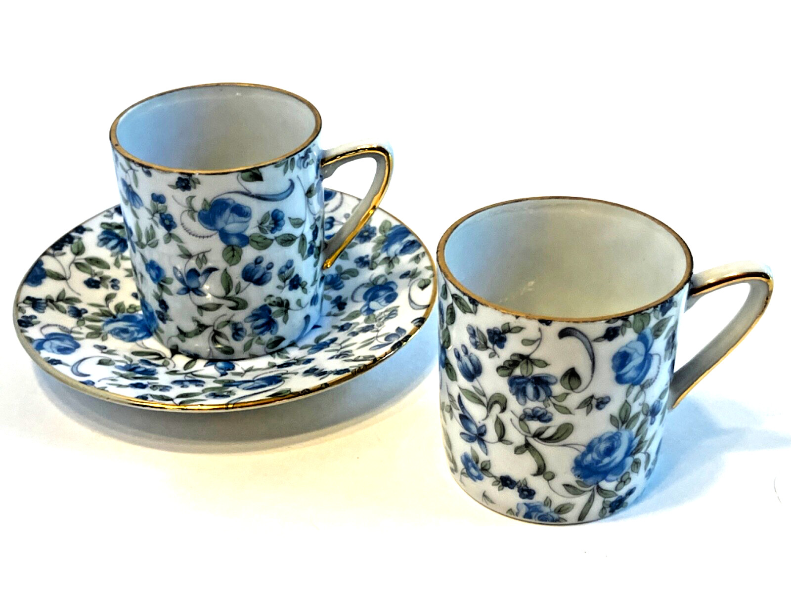 ROYAL CROWN JAPAN  Blue Rose Gold Trim Chintz 2 Demitasse Cups  Plus 1 Saucer