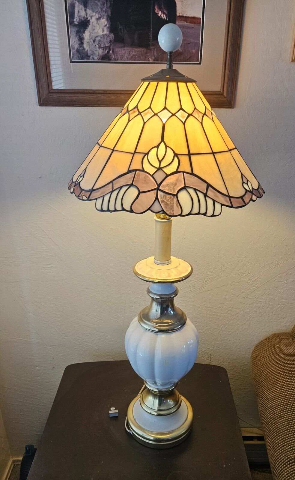 Stiffel Style Table Lamp Osterich Egg MCM Tiffany like shade Vintage Rare Pink