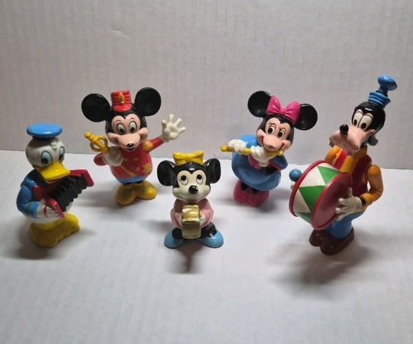 WALT DISNEY BAND VINTAGE FIGURINES ~ MICKEY DONALD GOOFY MINNIE ~