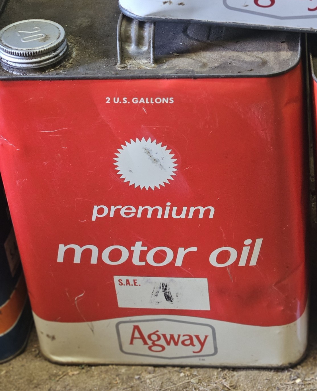 VINTAGE AGWAY PREMIUM MOTOR OIL  2 GAL. TIN CAN