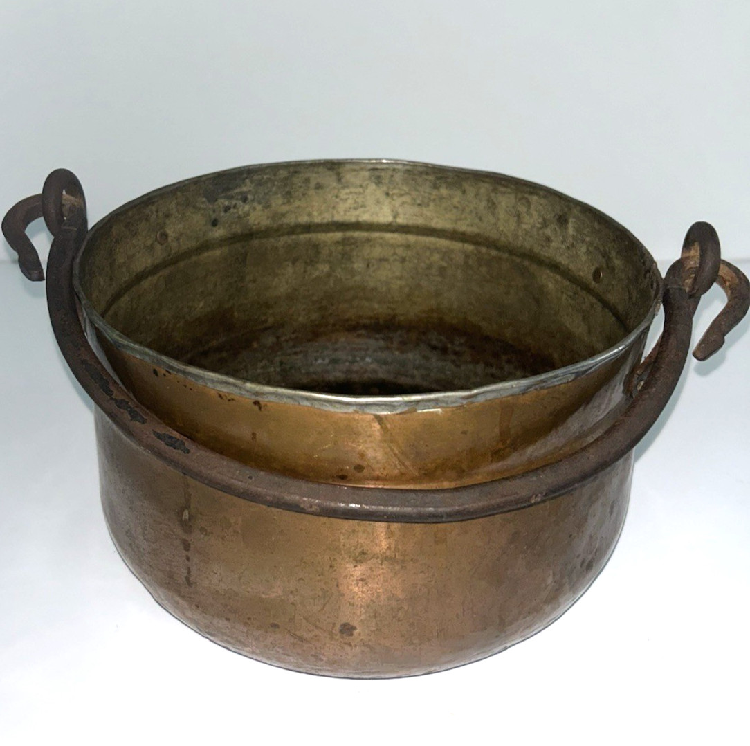 Antique sturdy 10