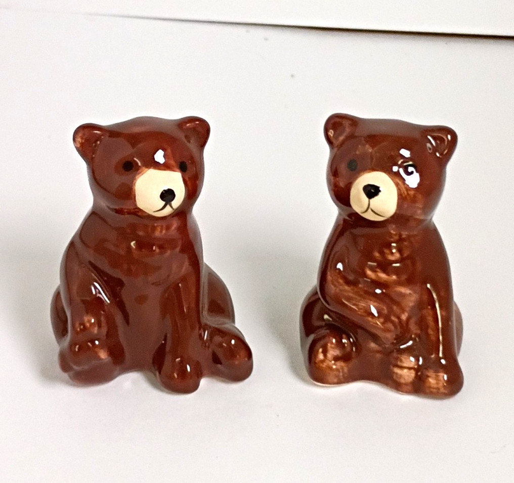 Vintage Mid Century Ceramic Brown Bear Cubs Salt n Pepper Shakers Occupied Japan