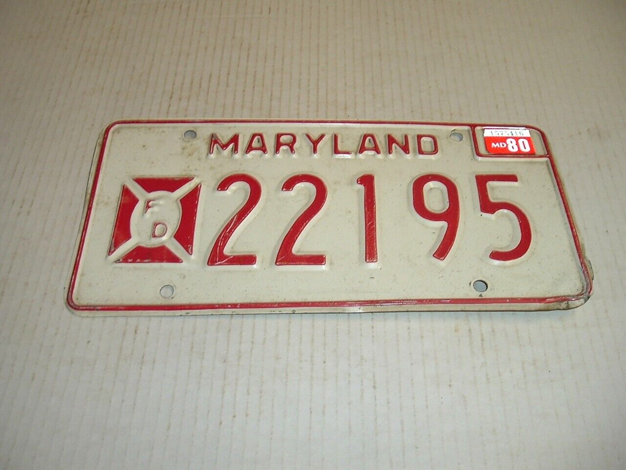 Maryland 1980 FD Fire Department License Plate 22195