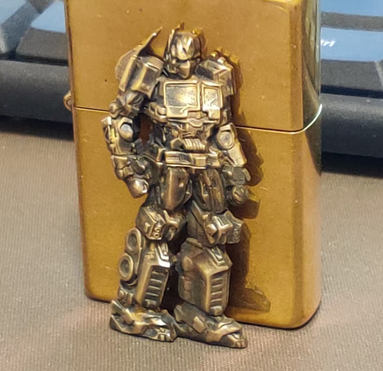 1 piece Brass Mech Warrior Statue sticker Lighter DIY Accessories 1 piece Brass Mech Warrior Statue sticker Lighter DIY Accessories