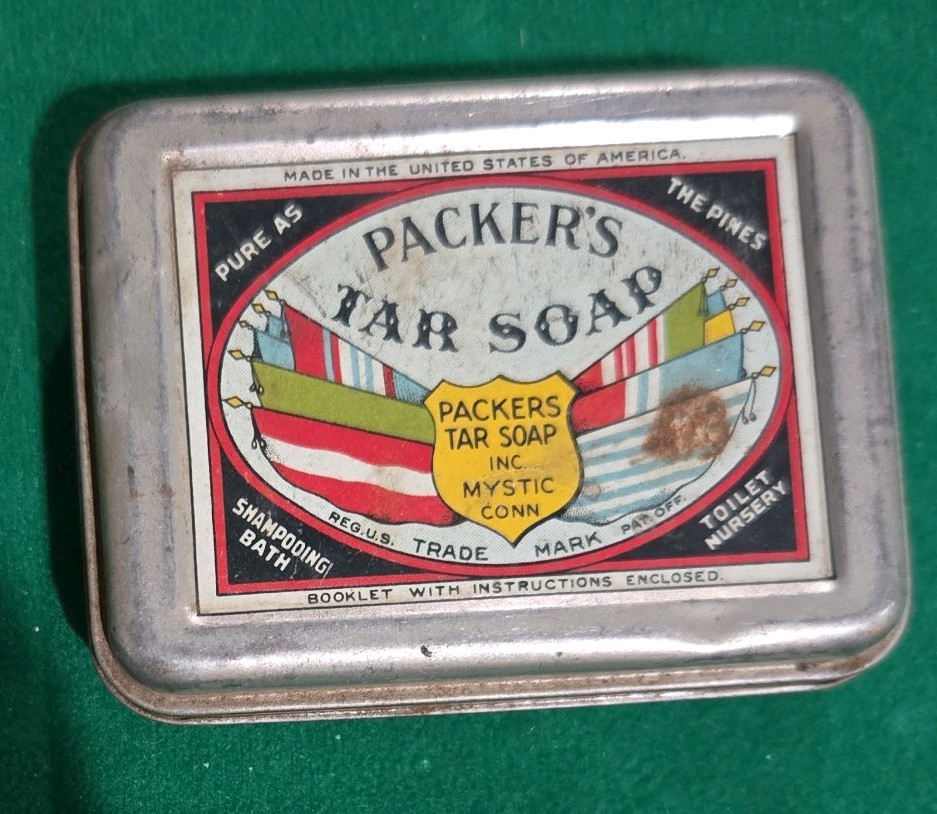 VINTAGE Small PACKER'S TAR SOAP Holder TIN Container Mystic, Conn. CT Tin Only VINTAGE Small PACKER'S TAR SOAP Holder TIN Container Mystic, Conn. CT Tin Only