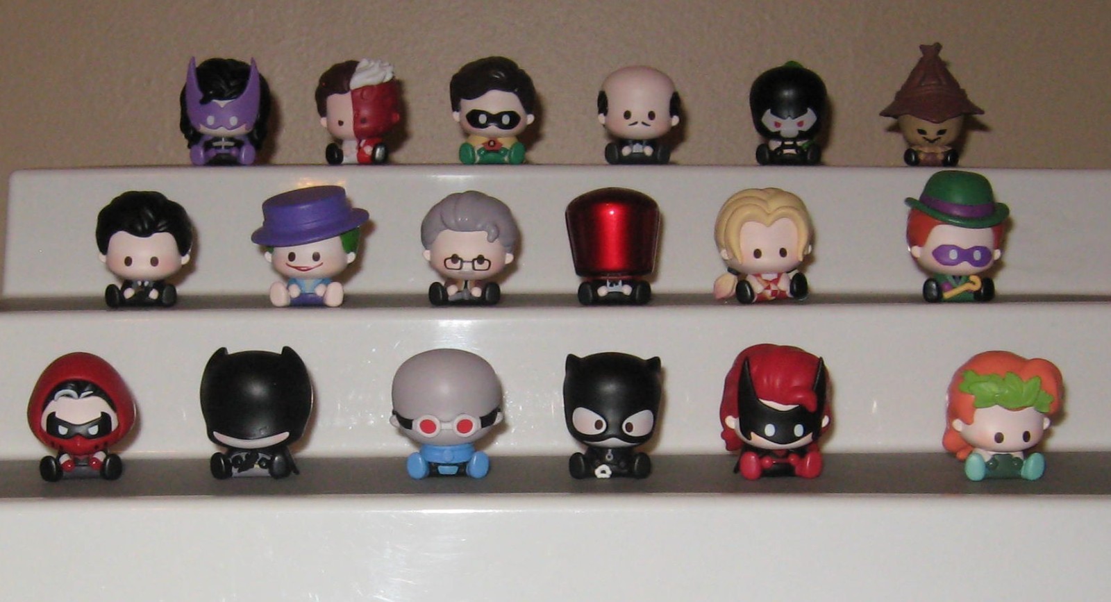 HEYDOLLS SUPLAY BATMAN GOTHAM AMUSEMENT PARK STANDARD BLIND BAG VOL 2 FIGURES