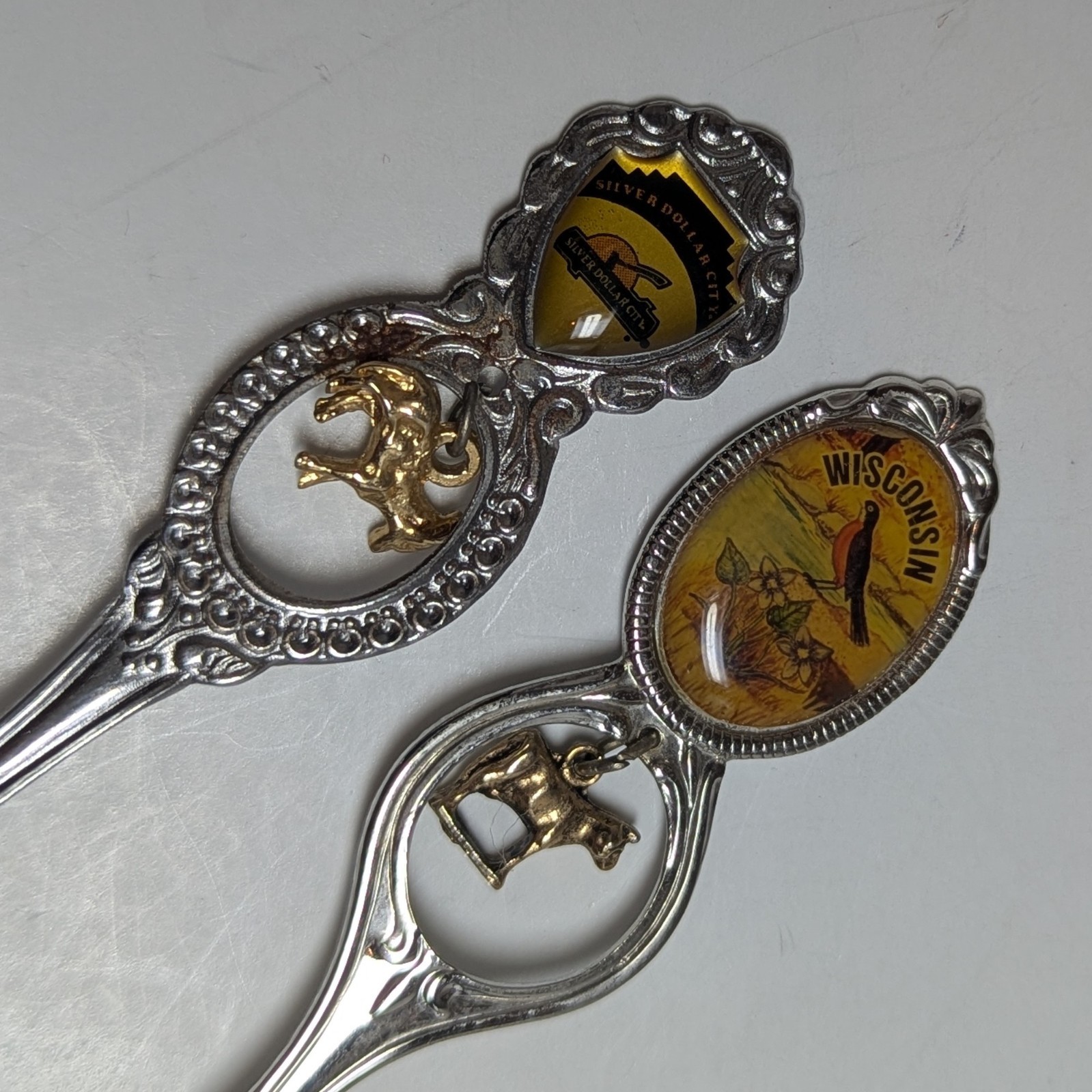 Vintage Collectable Souvenir Spoon - Wisconsin & Silver Dollar City Missouri