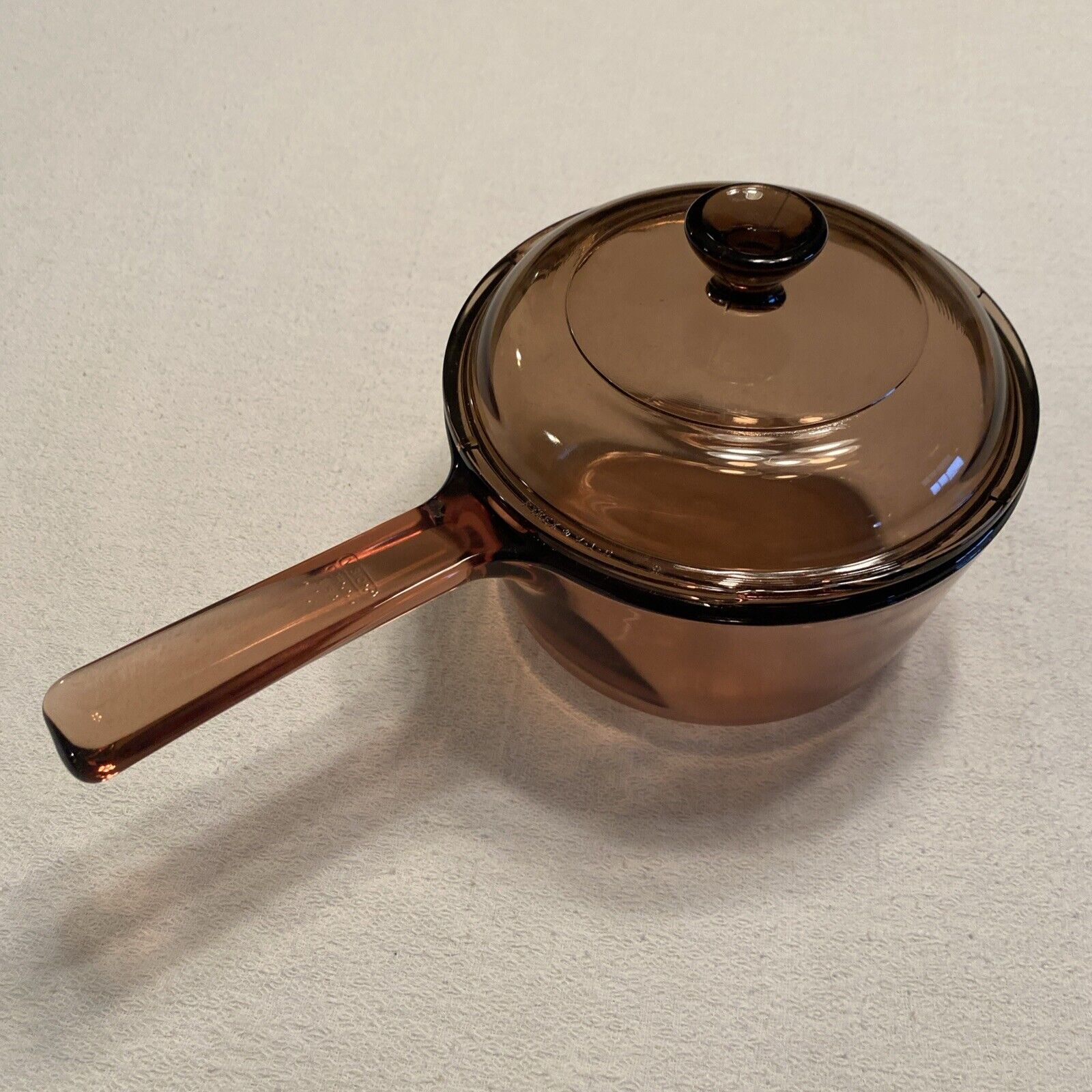 Vintage 1L Amber Pyrex Vision Sauce Pot w/ spout and Lid ~Corning