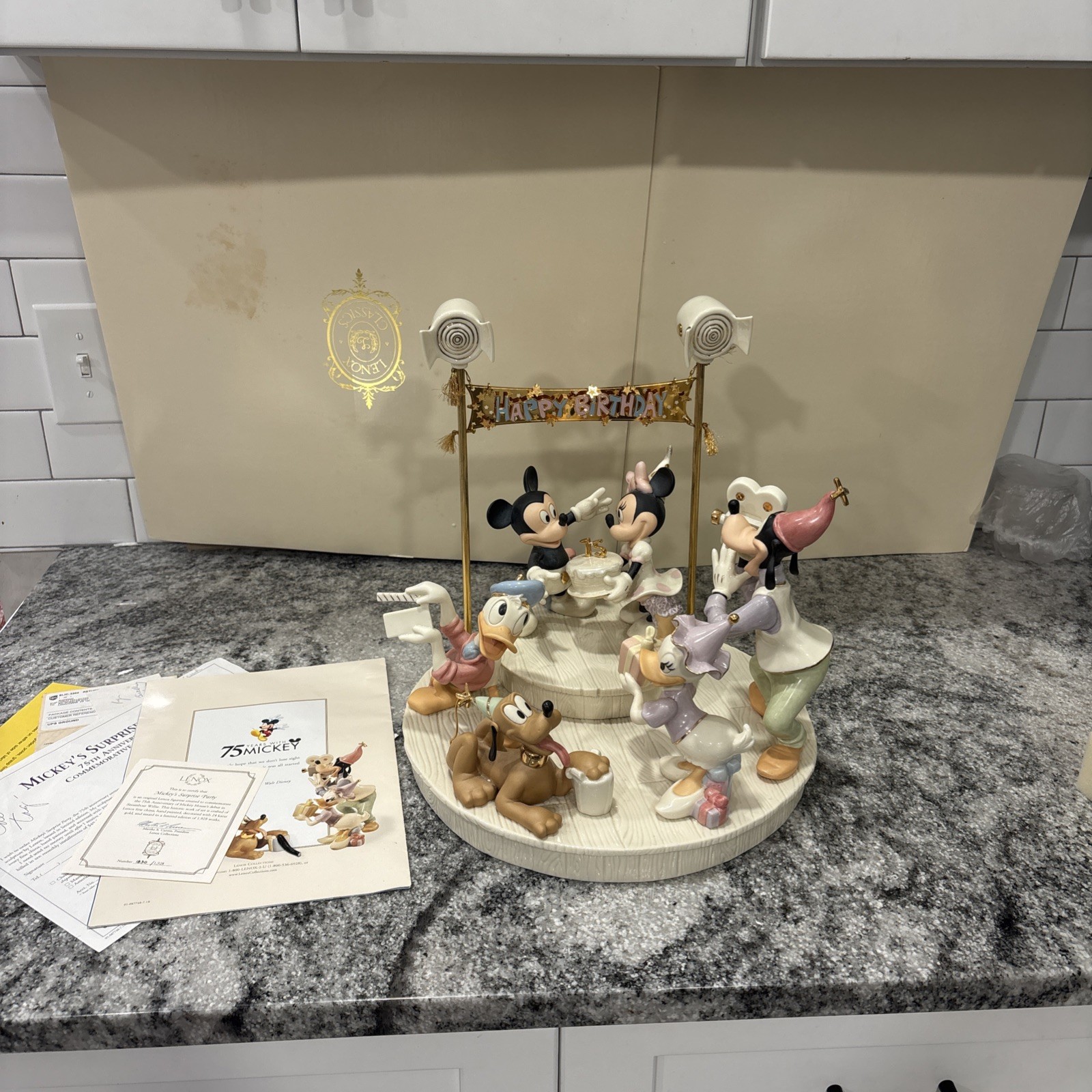 LENOX DISNEY MICKEYS SURPRISE PARTY BIRTHDAY 75 Anniversary 1830/1928 W/ Box