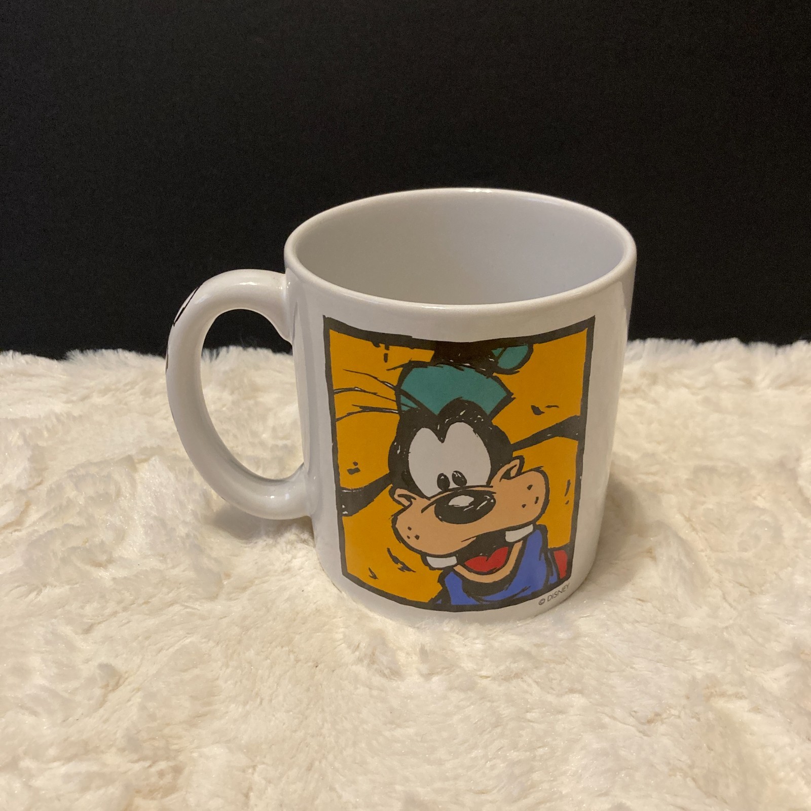 Vtg 90s Disney Store Goofy Comic Box Block Coffee Mug White Ceramic Cup Large