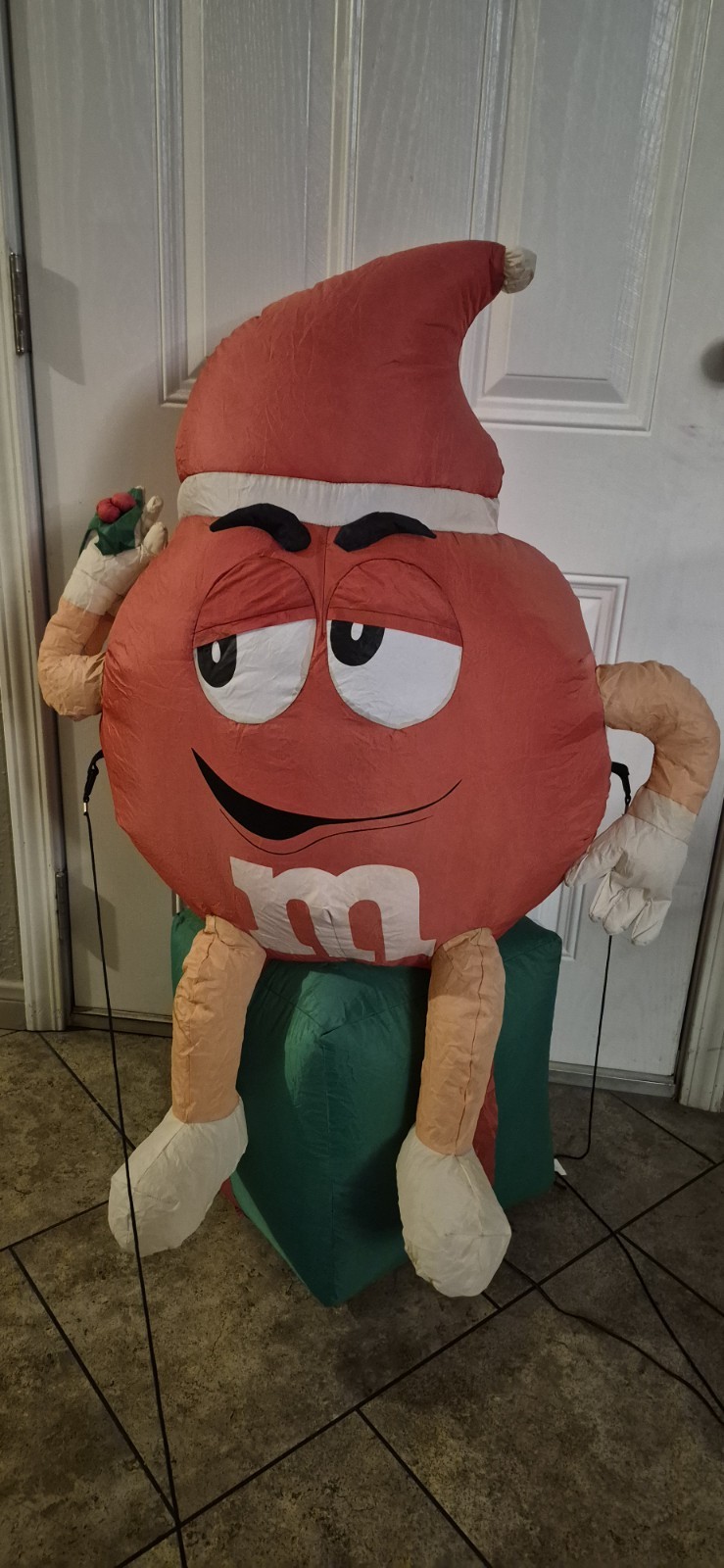 2013 Gemmy Red M&M Candy 3.5ft Airblown Inflatable Christmas Holiday Santa Hat