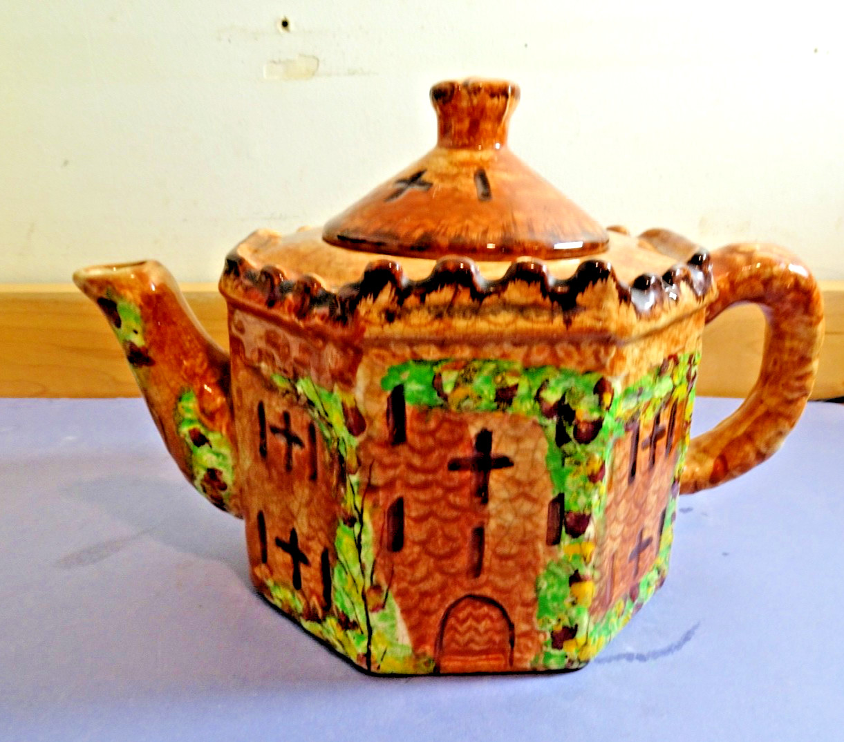 Vintage Octagon CASTLE TEAPOT Made In England Cottageware