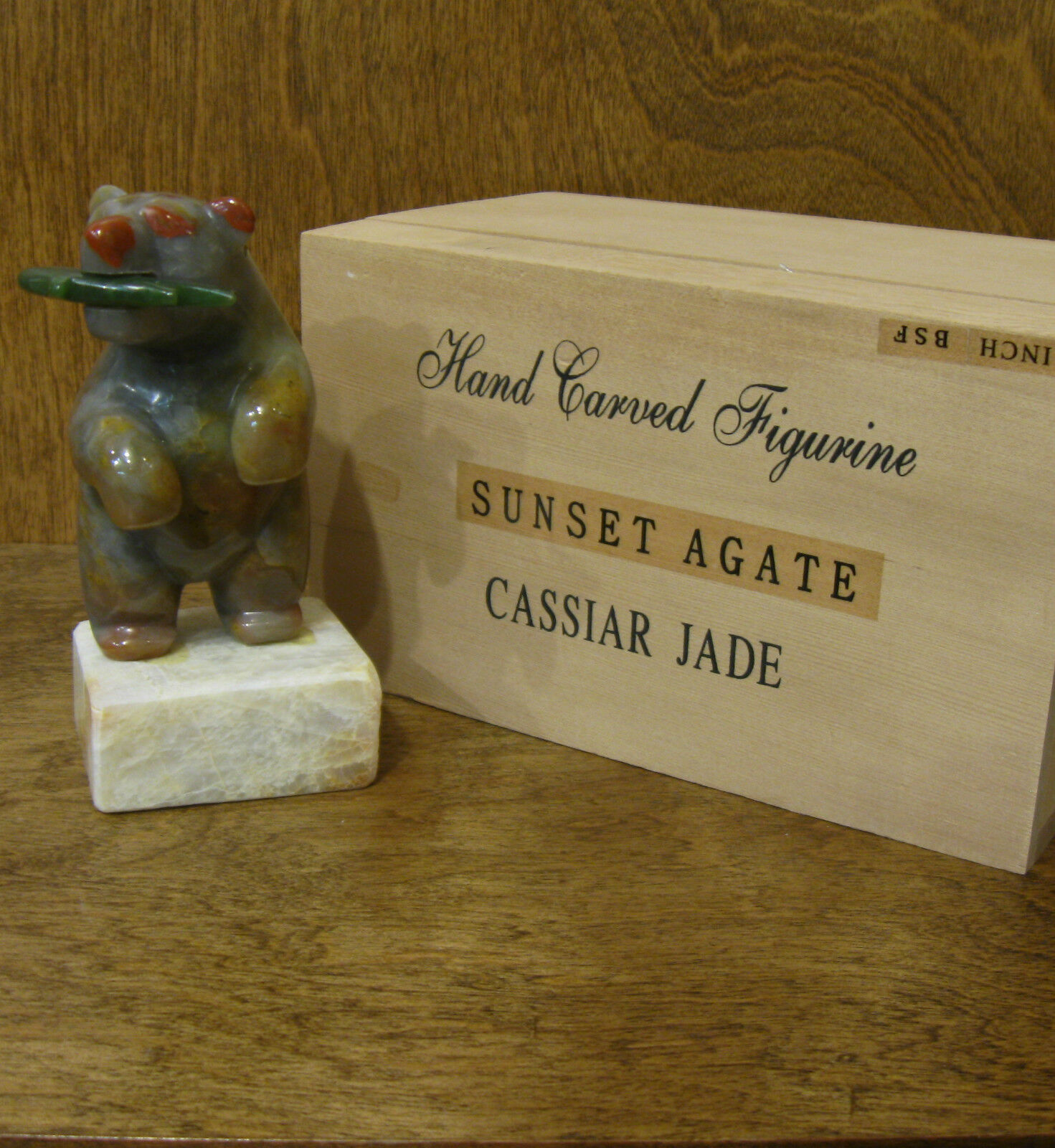 Cassiar Jade CJ42  Hand Carved Sunset Agate Polar Bear w/ Jade Fish, NEW/Box 5\