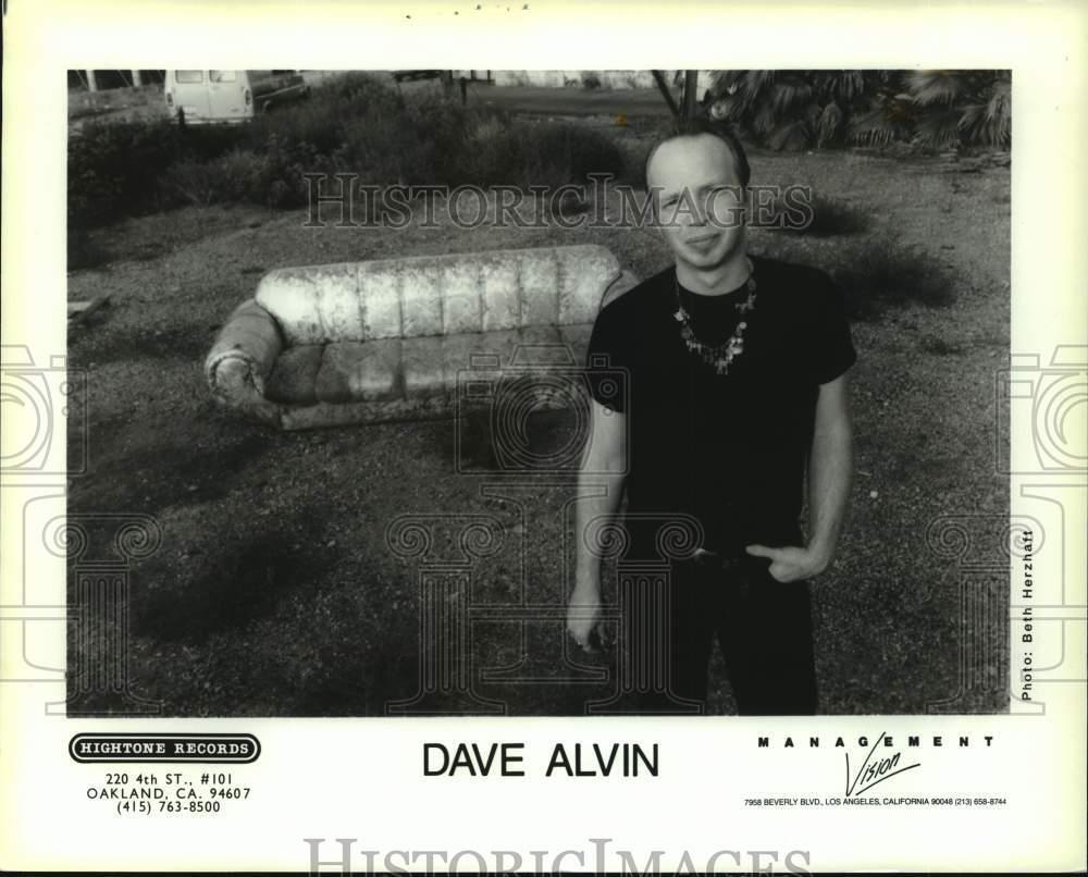 1991 Press Photo Dave Alvin, musician - lrp12602