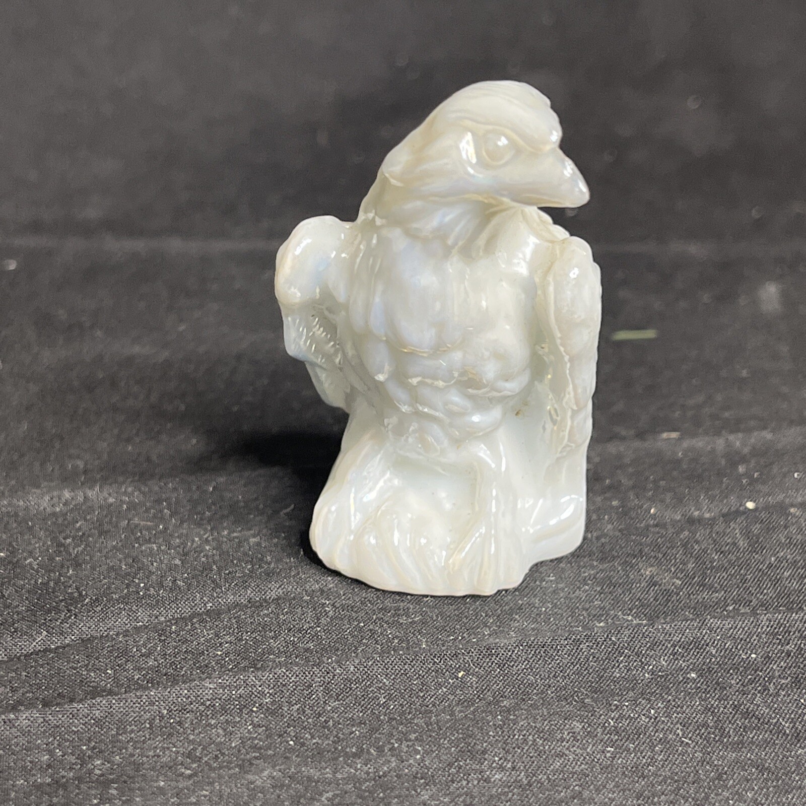 Boyd Glass Bernie The Eagle Iridescent White