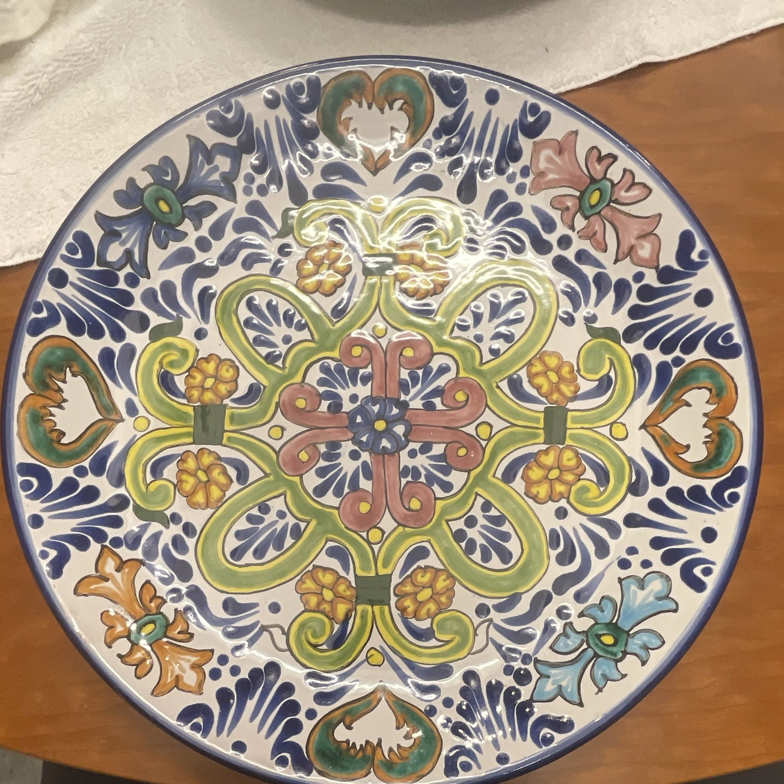 Vintage Mexican Talavera Tecayehuat Hand-Painted Plate Puebla Mexico Vintage Mexican Talavera Tecayehuat Hand-Painted Plate Puebla Mexico