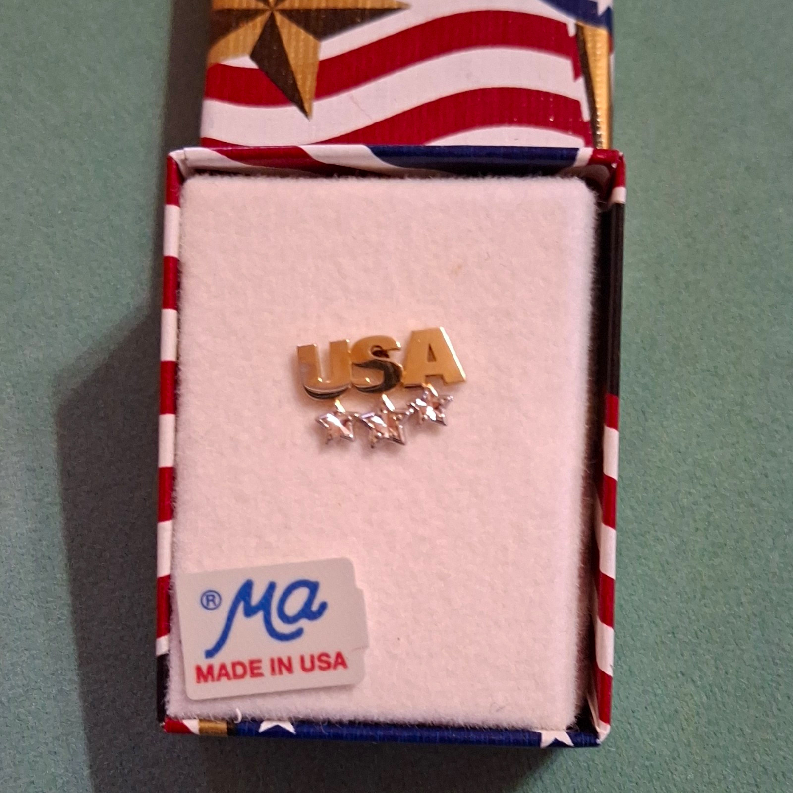 Vintage 90\'s MK(Michael Anthony)10k USA Tie Pin New In Patriotic Box