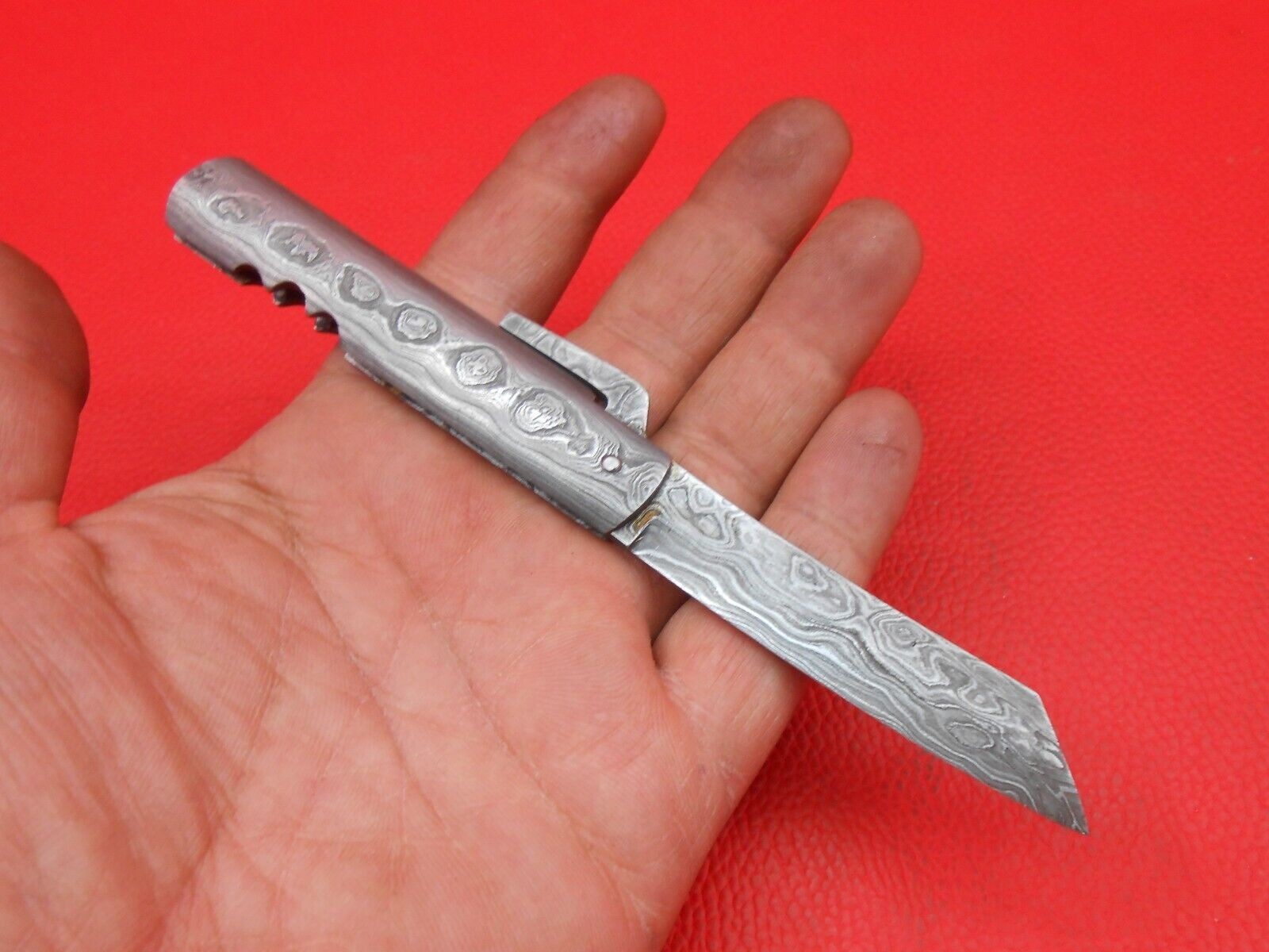 Custom Handmade Pattern Damascus Japanese Hogonokani Friction Folder Knife S44 Custom Handmade Pattern Damascus Japanese Hogonokani Friction Folder Knife S44