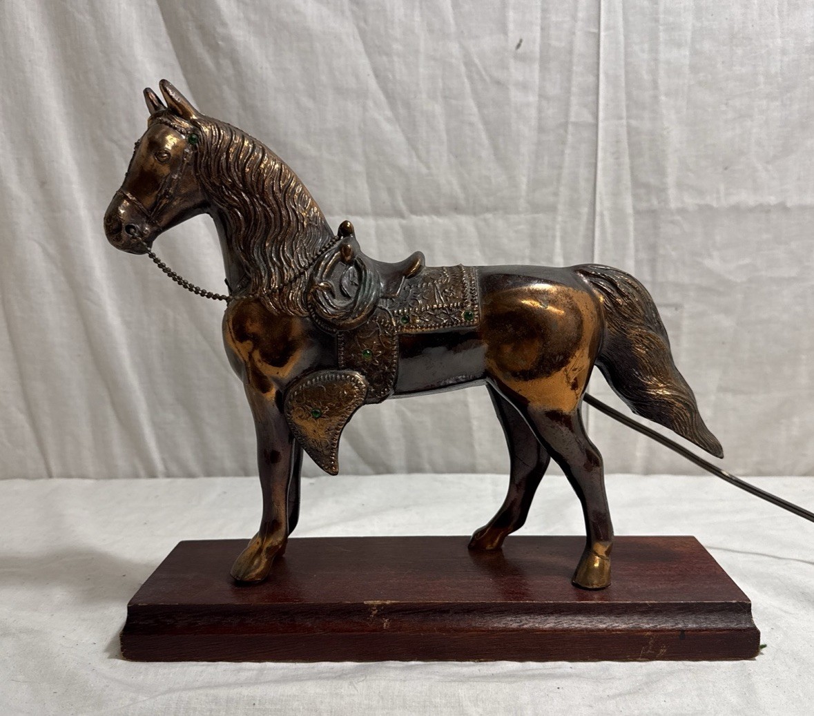 Vtg Mid-Century Western Horse TV Lamp W/ Jeweled Saddle 1950s-60s Style Works Vtg Mid-Century Western Horse TV Lamp W/ Jeweled Saddle 1950s-60s Style Works