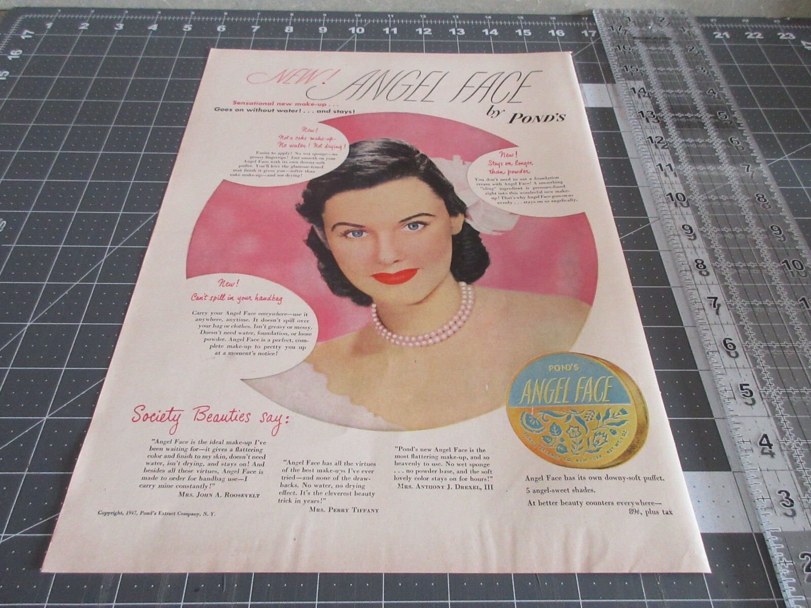1947 Pond\'s Angel Face Makeup Woman Pearls Vintage Print Ad