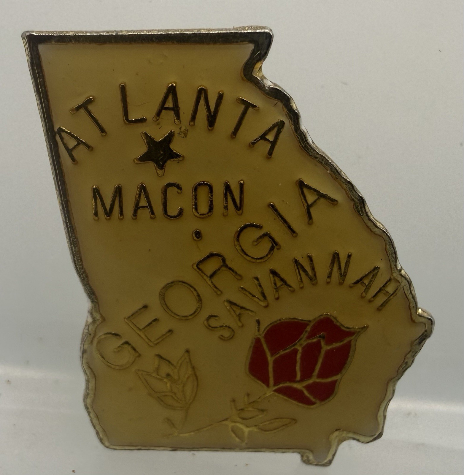 Vintage Georgia Souvenir State Epoxy Enamel Lapel Pin With Capital City Star