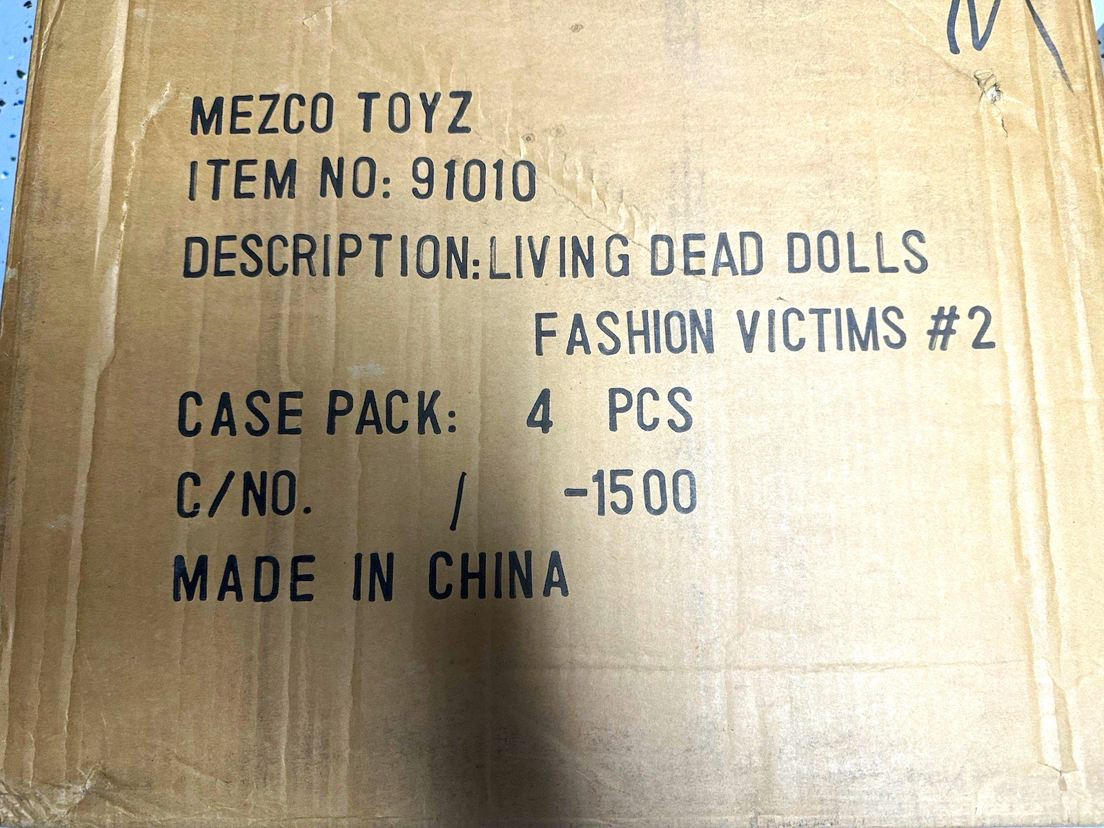 Mezco Living Dead Dolls Fashion Victims series 2 case of 4 figures