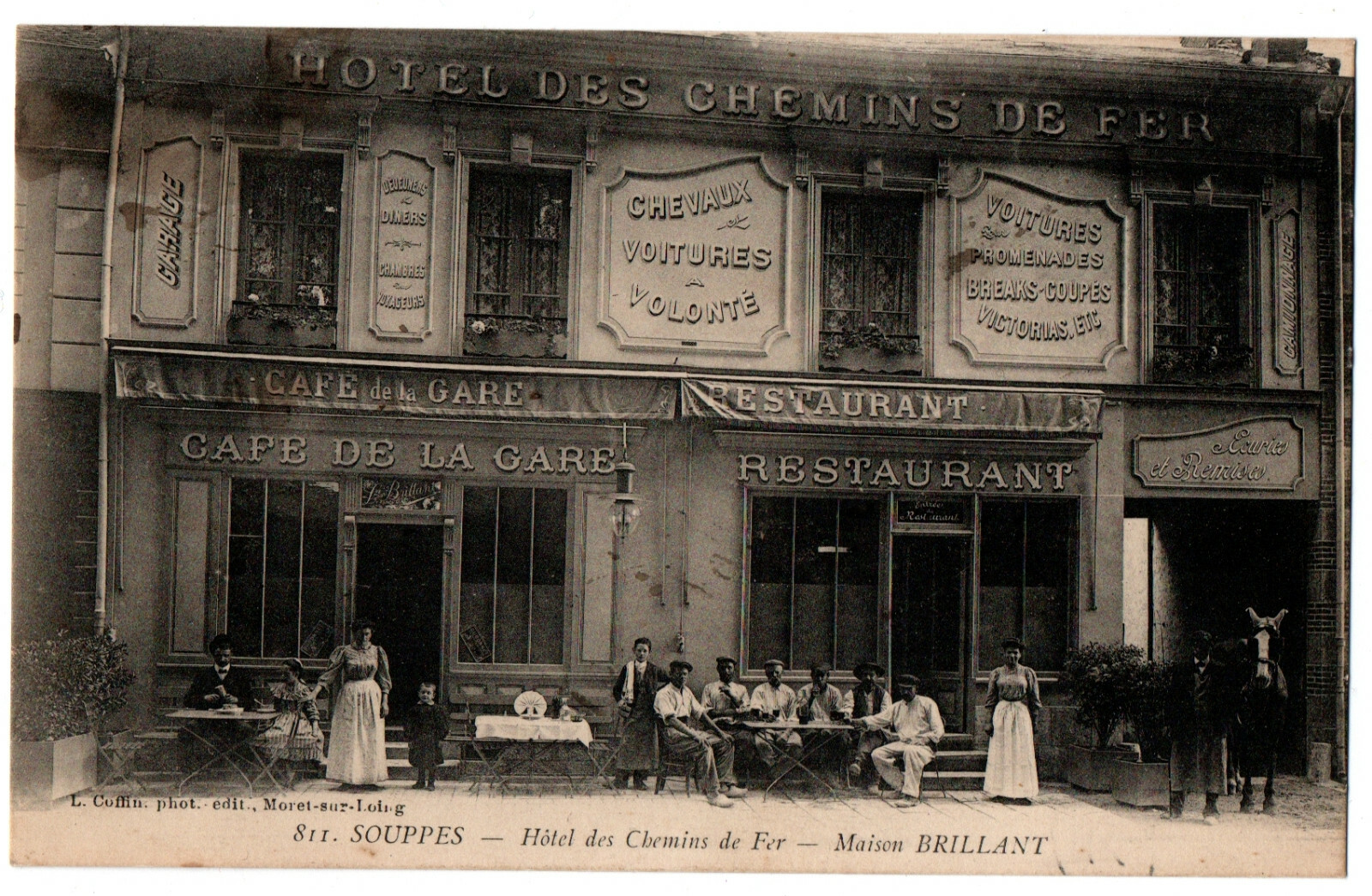 Old postcard 77 - soups (S. et M.) - 811. Hôtel des Chemins de Fer (animate, trade)