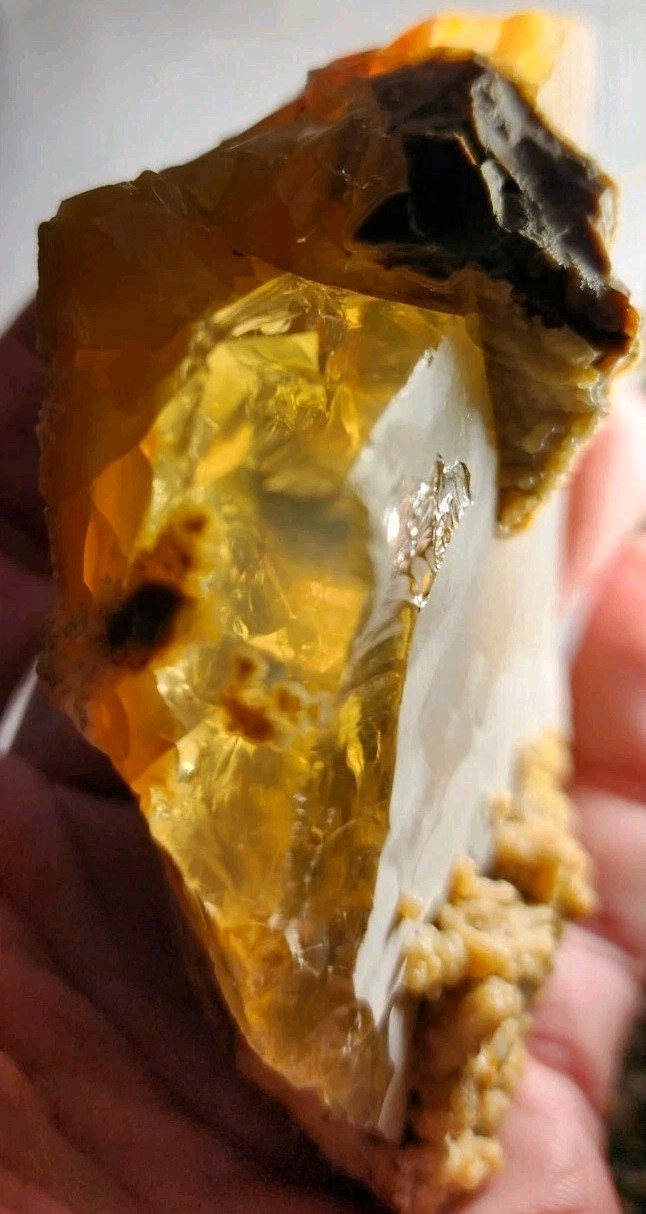 Exquisite Opal From Opal Butte, Very Rare Oregon AAA Faceting Rough. (130 grams)