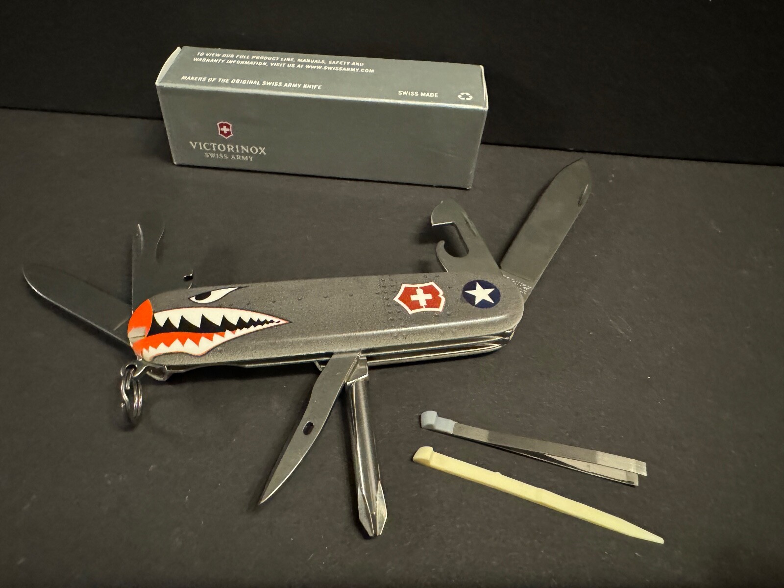 Limited Edition- GENUINE VICTORINOX SWISS ARMY KNIFE \