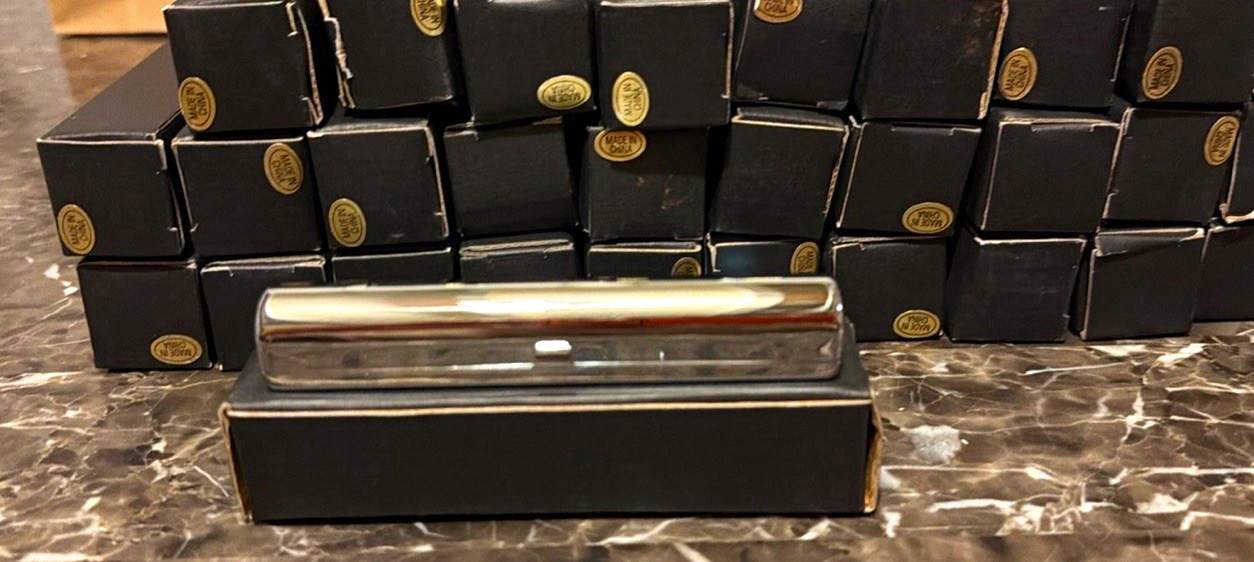 Polished Silver-Tone Metal Hinged Cigarette Case w/ Velvet Lining & Box