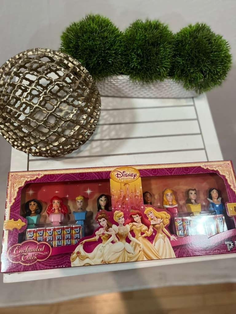 PEZ Disney Princess Enchanted Tales Collector Set