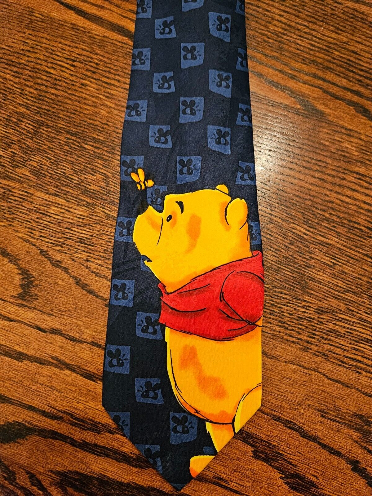 Vintage Disney Winnie-the-Pooh Polyester Blue Neck Tie  Made in The USA