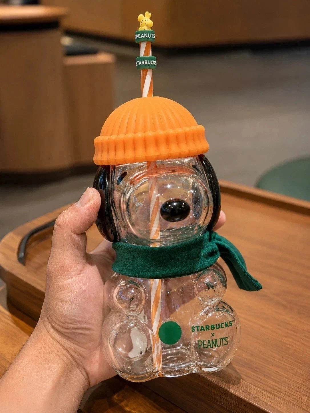 Starbucks x Peanuts  Shaped Glass Bottle CupLimited Starbucks IN HAND