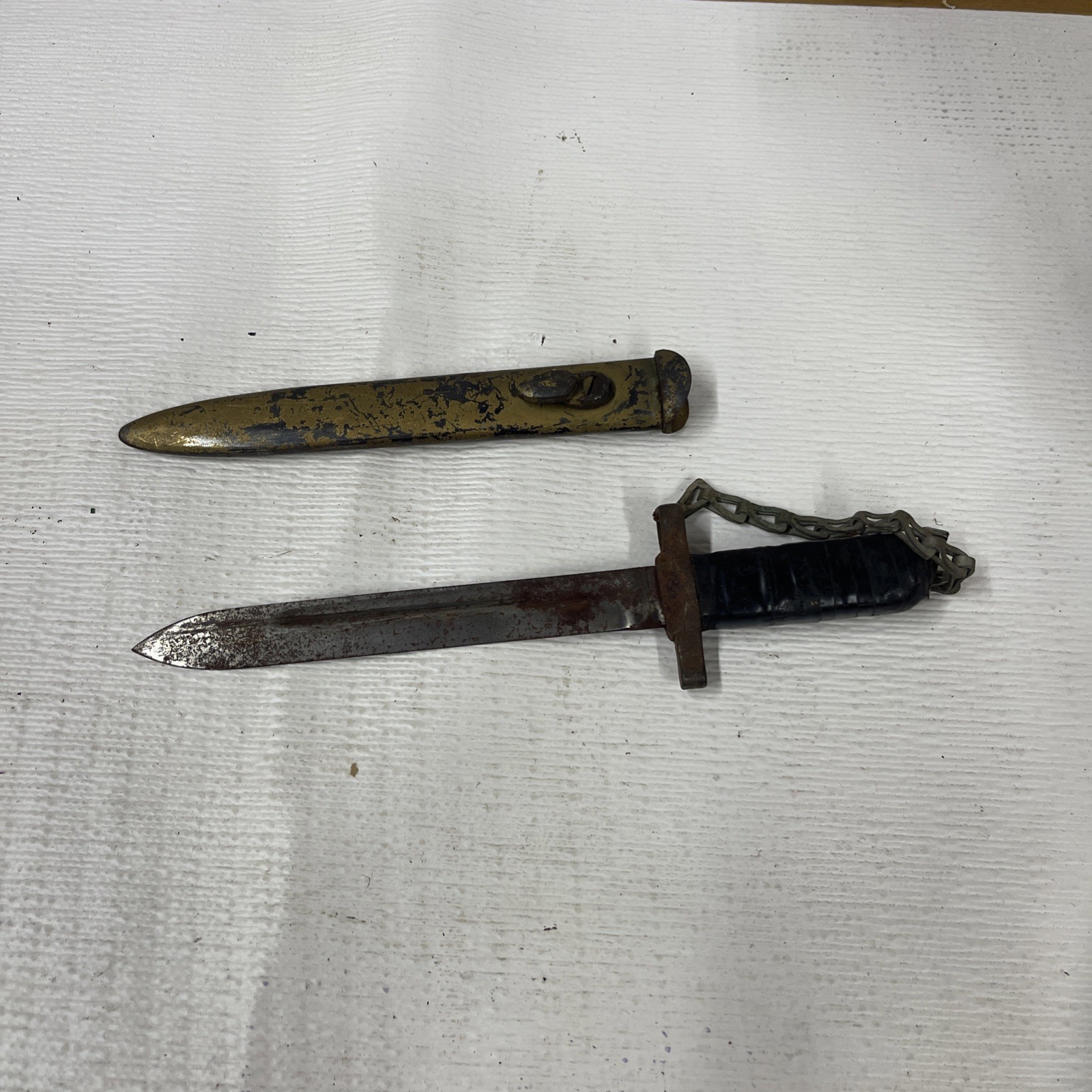 Vintage WW2 Carcano m1938 Bayonet With Metal Scabbard Bundle Collectible
